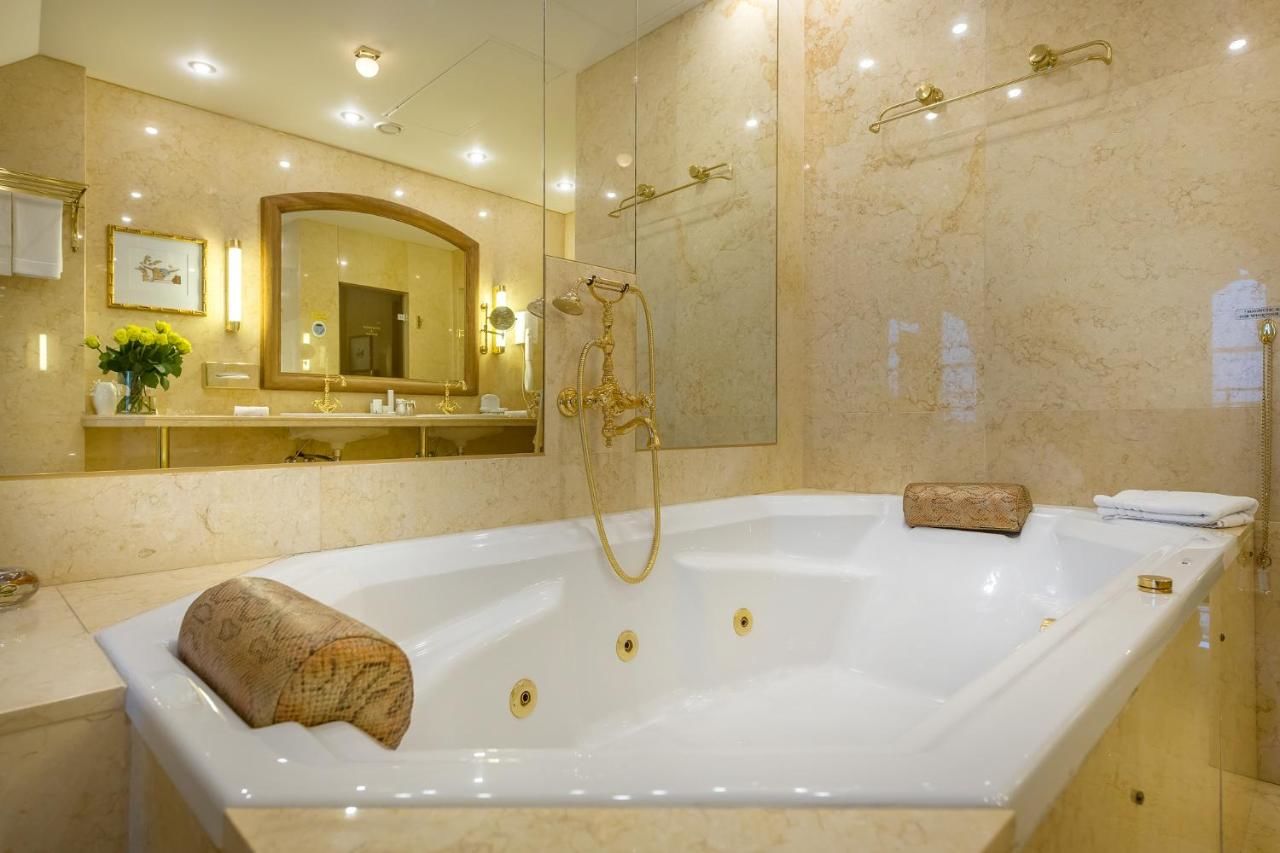 Отель Relais & Châteaux Stikliai Hotel Вильнюс